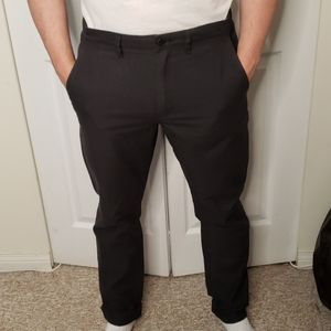 Fred Perry Charcoal Chino